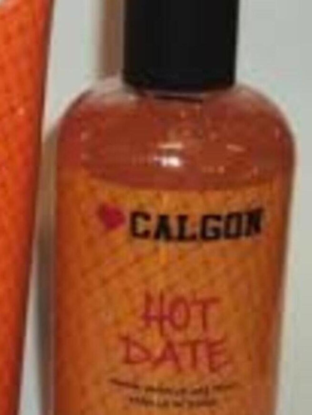 NEW Calgon Hot Date exfoliating body wash  Warm Vanilla and Pear Body 10 oz
